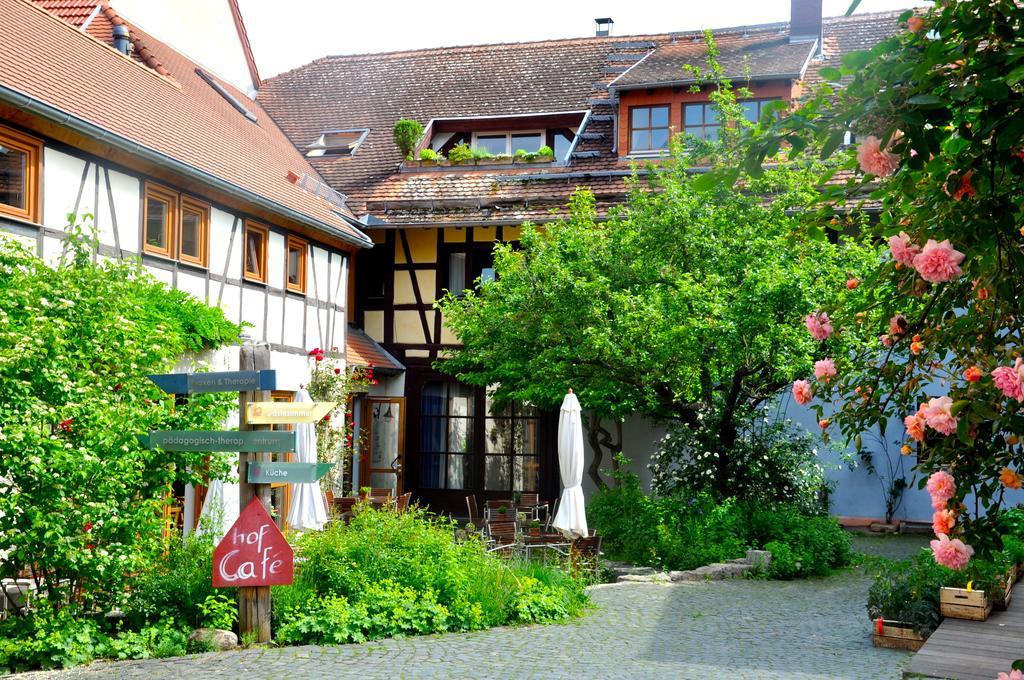 Gastezimmer Am Hof Frankfurt am Main Exterior photo